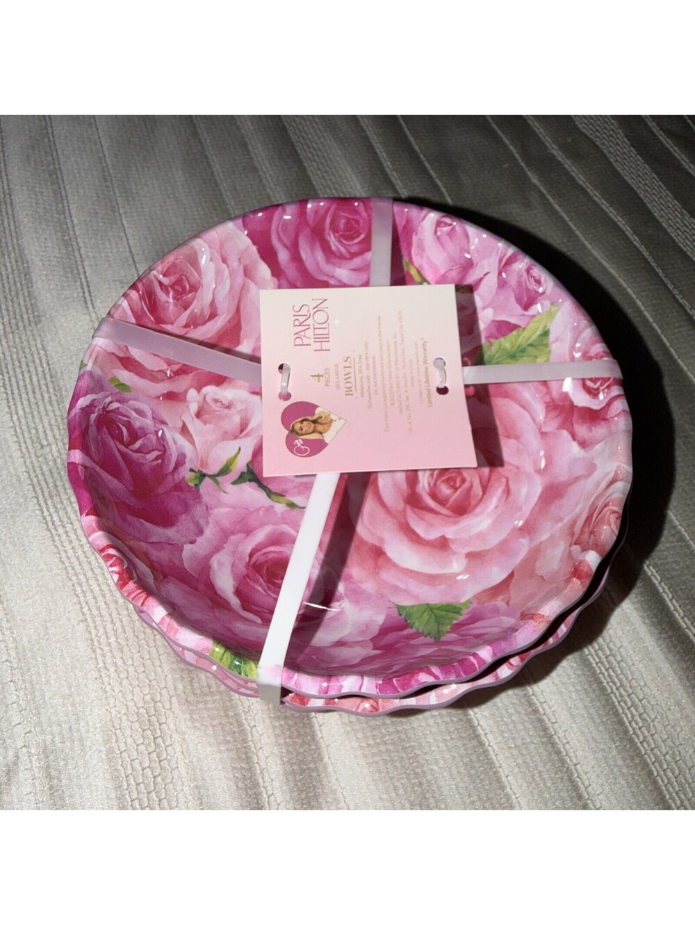 Paris Hilton Jadore Pink Rose Bowl Set 4pc Melamine Scalloped Floral